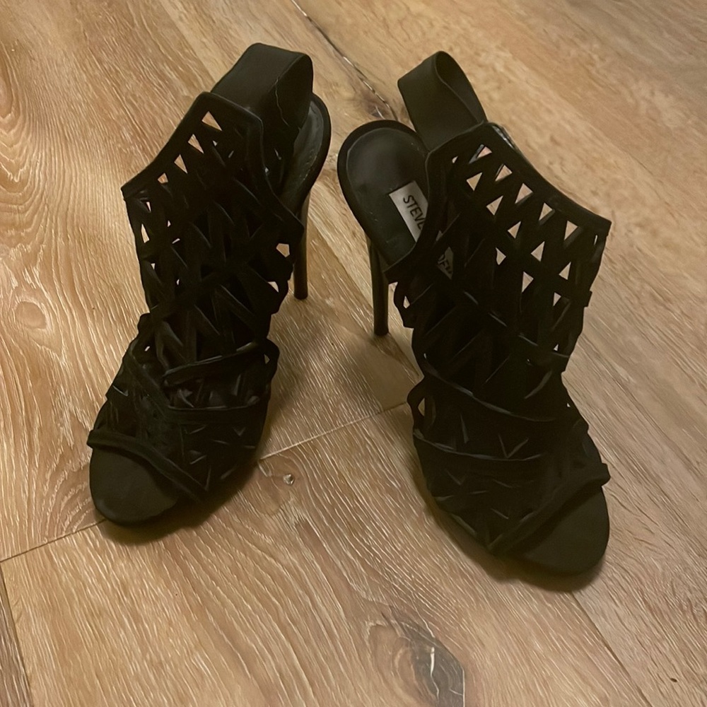 Steve Madden Bratt heels